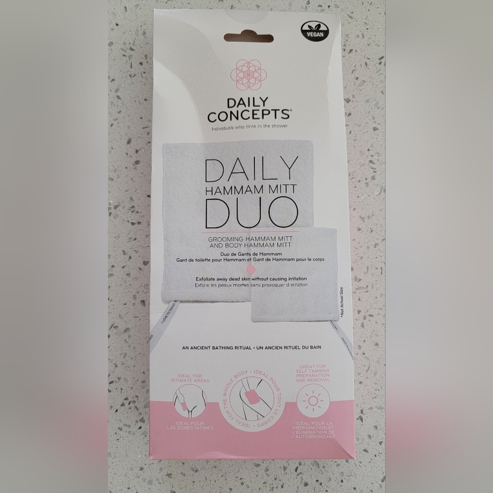 New Daily concepts daily duo grooming and body mitt